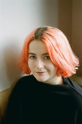 Headshot of performer Maya Leigh Rosenwasser