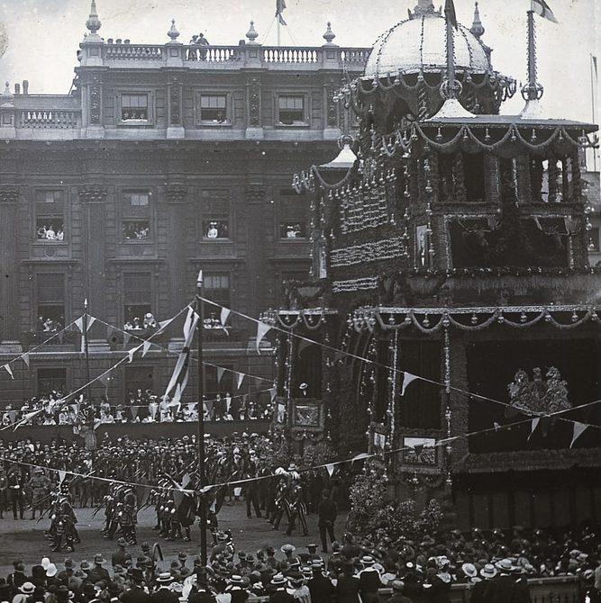 Yeomen warders in Diamond Jubilee procession in 1897